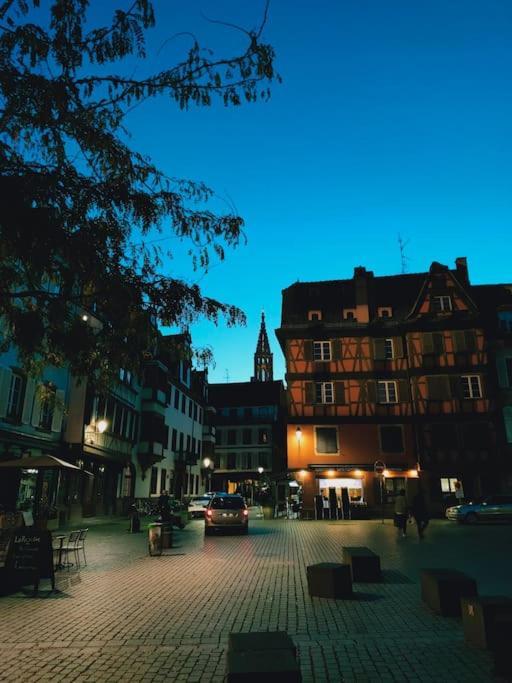 Charme Vintage Proche De La Cathedrale Le Rainbow Lägenhet Strasbourg Exteriör bild